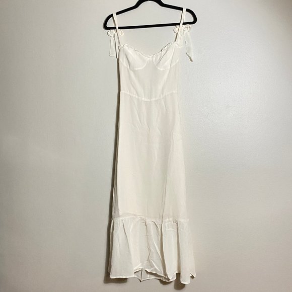 🥳🥳SALE🥳🥳 Reformation Nikita Dress in Ivory - Picture 7 of 16